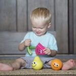 Fat Brain Toys : Przyjacielskie Owoce 3 Zabawki Manipulacyjne